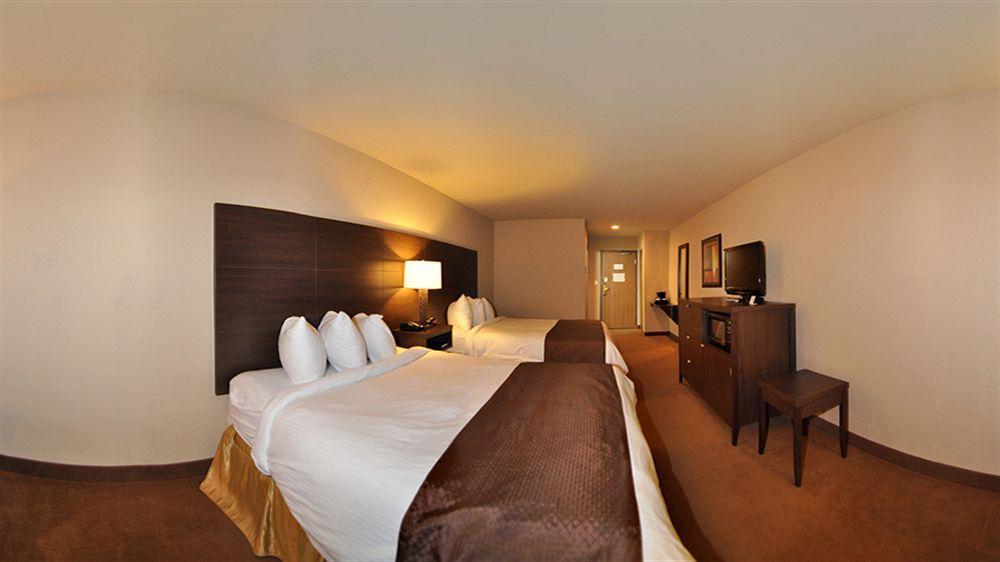 Best Western Plus Saint John Hotel & Suites מראה חיצוני תמונה